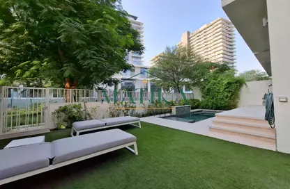 فيلا - 3 غرف نوم - 4 حمامات للبيع في كلوب فيلاز في دبي هيلز - دبي هيلز استيت - دبي فيلا - 3 غرف نوم - 4 حمامات للبيع في كلوب فيلاز في دبي هيلز - دبي هيلز استيت - دبي