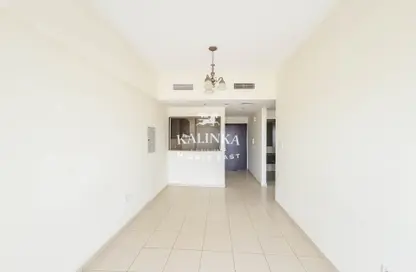 Apartment - 1 Bedroom - 1 Bathroom for sale in Mazaya 1 - Queue Point - Dubai Land - Dubai