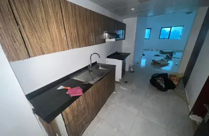 Apartment - Studio - 1 Bathroom for rent in Al Rashidiya Towers - Al Rashidiya - Ajman Downtown - Ajman