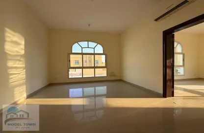 شقة - غرفة نوم - 1 حمام للايجار في C2302 - مدينة خليفة أ - مدينة خليفة - أبوظبي