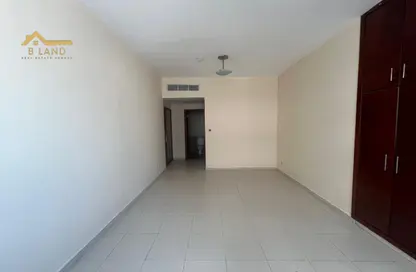 شقة - 2 غرف نوم - 2 حمامات للايجار في شارع التعاون - التعاون - الشارقة شقة - 2 غرف نوم - 2 حمامات للايجار في شارع التعاون - التعاون - الشارقة