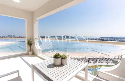 Apartment - 2 Bedrooms - 3 Bathrooms for sale in Al Nabat - Shoreline Apartments - Palm Jumeirah - Dubai