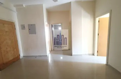 Apartment - 2 Bedrooms - 1 Bathroom for rent in Fire Station Road - Muwaileh - Sharjah