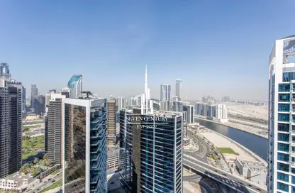 Apartment - Studio - 1 Bathroom for sale in Damac Maison Prive A - Damac Maison Prive - Business Bay - Dubai