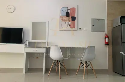Apartment - Studio - 1 Bathroom for rent in Siraj Tower - Arjan - Dubai