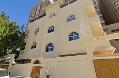عمارة بالكامل - 8 غرف نوم - 8 حمامات للبيع في الرميلة - عجمان