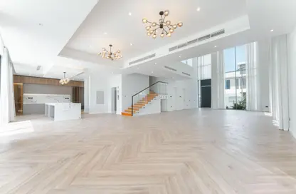 Villa - 6 Bedrooms - 7 Bathrooms for sale in Jumeirah Park Homes - Jumeirah Park - Dubai