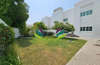 Villa - 4 Bedrooms - 4 Bathrooms for rent in Umm Suqeim 1 Villas - Umm Suqeim 1 - Umm Suqeim - Dubai