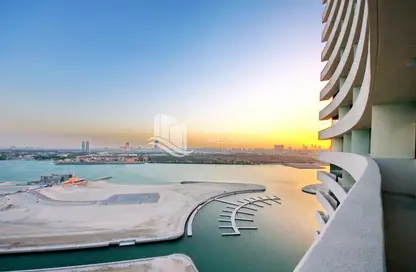 Apartment - 3 Bedrooms - 4 Bathrooms for sale in Marina Bay by DAMAC - Najmat Abu Dhabi - Al Reem Island - Abu Dhabi