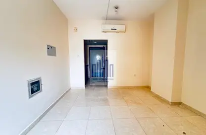 Apartment - Studio - 1 Bathroom for rent in Fire Station Road - Muwaileh - Sharjah