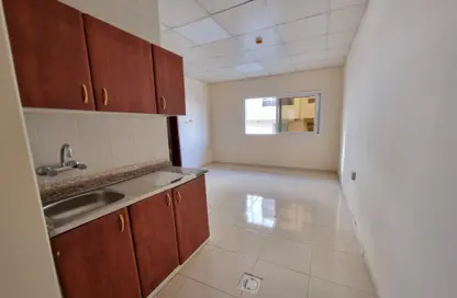 Apartment - 1 Bathroom for rent in Al Zahia - Muwaileh Commercial - Sharjah