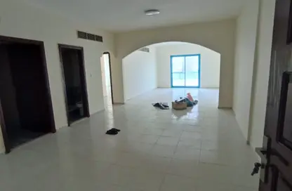 Apartment - 1 Bedroom - 2 Bathrooms for rent in Geepas Building 6 - Al Nakhil - Ajman