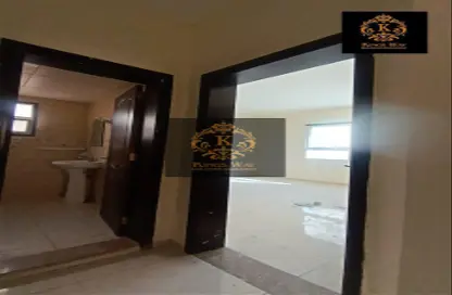 Apartment - 1 Bedroom - 2 Bathrooms for rent in Mohamed Bin Zayed City Villas - Mohamed Bin Zayed City - Abu Dhabi