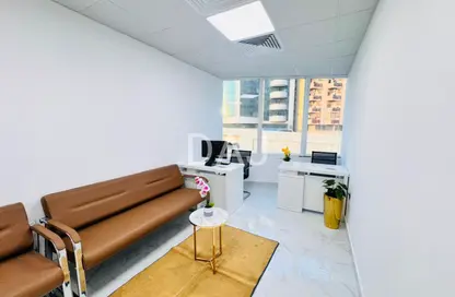 مكتب - استوديو - 1 حمام للايجار في فاطمه محمد احمد بن سليمان - الرفاعة - بر دبي - دبي