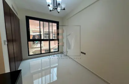 Apartment - Studio - 1 Bathroom for rent in Al Souk Al Kabeer - Bur Dubai - Dubai