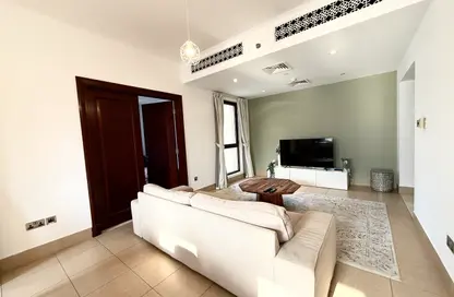شقة - غرفة نوم - 2 حمامات للايجار في زنجبيل 4 - زنجبيل - المدينة القديمة - دبي