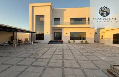 Villa - 5 Bedrooms - 7+ Bathrooms for rent in Wadi Alshabak - Dubai