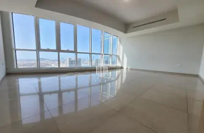 Apartment - 2 Bedrooms - 2 Bathrooms for rent in Al Muhaimat Tower - Najmat Abu Dhabi - Al Reem Island - Abu Dhabi