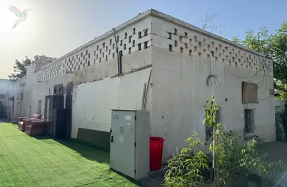 Land - Studio - 7 Bathrooms for sale in Al Qattarah - Al Ain