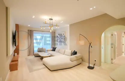 Apartment - 2 Bedrooms - 3 Bathrooms for sale in Princess Tower - Dubai Marina - Dubai