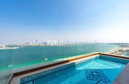 صورة لـ حوض سباحة بنتهاوس - 5 غرف نوم - 6 حمامات للايجار في بلقيس ريزيدينس - مملكة سبأ - نخلة جميرا - دبي ، صورة رقم 1
