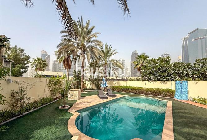 15555767 - Property Image 2