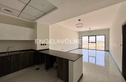 Apartment - 1 Bedroom - 2 Bathrooms for rent in Rukan Tower C - Rukan Tower - Dubai Land - Dubai