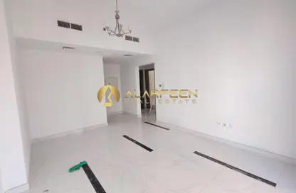 شقة - 2 غرف نوم - 2 حمامات للايجار في روز 10 - منطقة 11 - قرية الجميرا سركل - دبي شقة - 2 غرف نوم - 2 حمامات للايجار في روز 10 - منطقة 11 - قرية الجميرا سركل - دبي