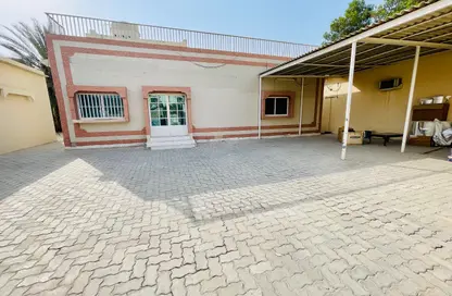Villa - 4 Bedrooms - 4 Bathrooms for rent in Al Azra - Al Riqqa - Sharjah