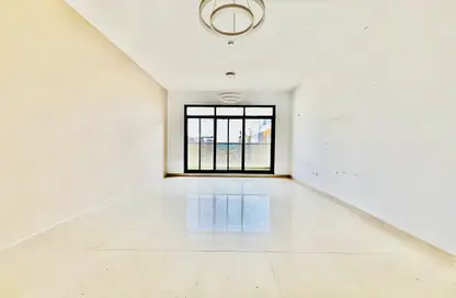 Apartment - 2 Bedrooms - 3 Bathrooms for rent in Jumeirah Garden City - Al Satwa - Dubai