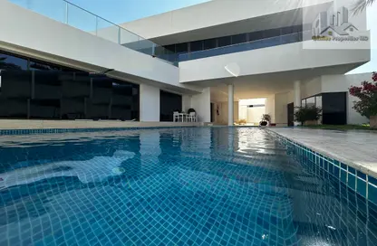 Villa - 5 Bedrooms - 7+ Bathrooms for rent in Nad Al Sheba 4 - Nad Al Sheba - Dubai