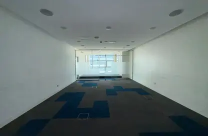 Office Space - Studio - 1 Bathroom for rent in Jumeirah 1 - Jumeirah - Dubai