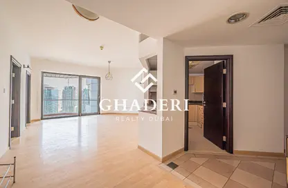 Apartment - 2 Bedrooms - 2 Bathrooms for rent in La Riviera - Dubai Marina - Dubai