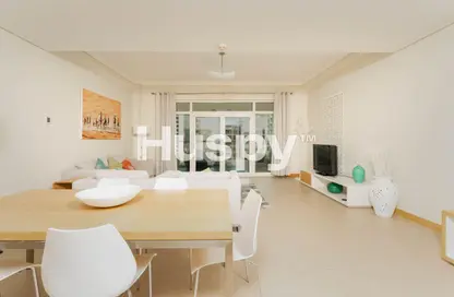 Apartment - 4 Bedrooms - 3 Bathrooms for rent in Al Das - Shoreline Apartments - Palm Jumeirah - Dubai