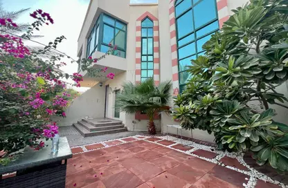 Terrace image for: Villa - 4 Bedrooms - 4 Bathrooms for rent in Umm Suqeim 3 Villas - Umm Suqeim 3 - Umm Suqeim - Dubai, Image 1