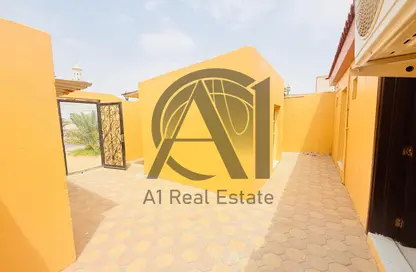 Villa - 2 Bedrooms - 2 Bathrooms for rent in Zakher - Al Ain