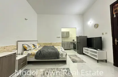 Apartment - Studio - 1 Bathroom for rent in Khalifa City A Villas - Khalifa City A - Khalifa City - Abu Dhabi