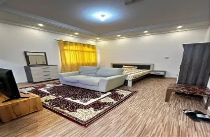شقة - 1 حمام للايجار في مدينة محمد بن زايد - أبوظبي