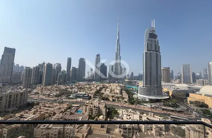 Apartment - 2 Bedrooms - 2 Bathrooms for rent in Burj Royale - Downtown Dubai - Dubai