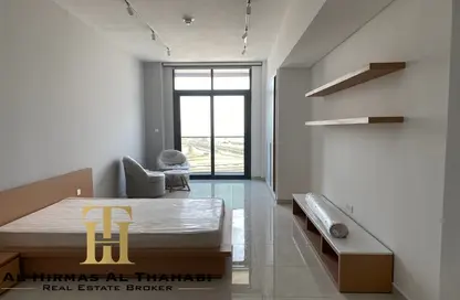 Apartment for rent in Blue Waves Tower - Dubai Residence Complex - Dubai