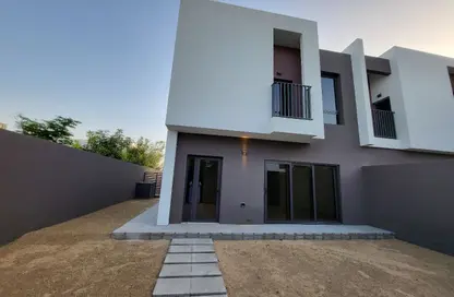 Townhouse - 3 Bedrooms - 4 Bathrooms for sale in Sarab 2 - Aljada - Sharjah Townhouse - 3 Bedrooms - 4 Bathrooms for sale in Sarab 2 - Aljada - Sharjah