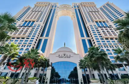 Apartment - 2 Bedrooms - 3 Bathrooms for sale in Fairmont Marina Residences - The Marina - Abu Dhabi