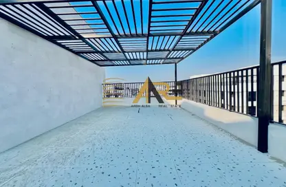 شقة - 1 حمام للايجار في سراب 2 - الجادة - الشارقة شقة - 1 حمام للايجار في سراب 2 - الجادة - الشارقة