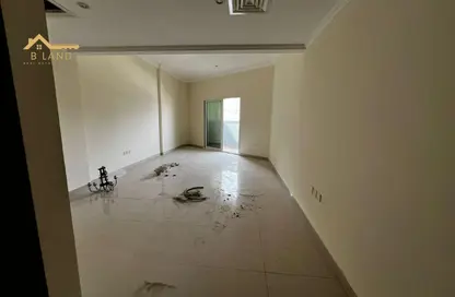 Apartment - 3 Bedrooms - 3 Bathrooms for rent in Al Memzar Tower - Al Taawun Street - Al Taawun - Sharjah