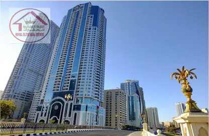 Apartment - 3 Bedrooms - 3 Bathrooms for sale in Ameer Bu Khamseen Tower - Al Majaz 3 - Al Majaz - Sharjah