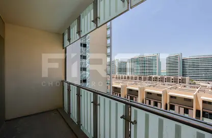 Apartment - 2 Bedrooms - 3 Bathrooms for sale in Al Sana 1 - Al Muneera - Al Raha Beach - Abu Dhabi