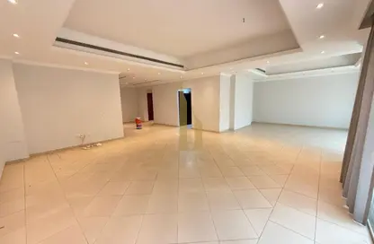 Villa - 4 Bedrooms - 4 Bathrooms for rent in Umm Suqeim 2 Villas - Umm Suqeim 2 - Umm Suqeim - Dubai