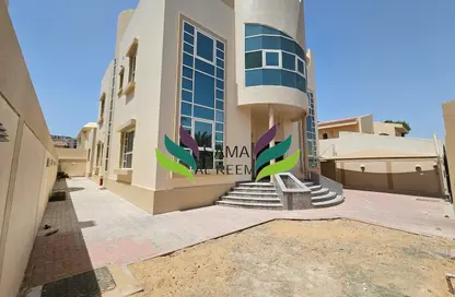 Villa - 5 Bedrooms - 6 Bathrooms for rent in Jumeirah 2 Villas - Jumeirah 2 - Jumeirah - Dubai