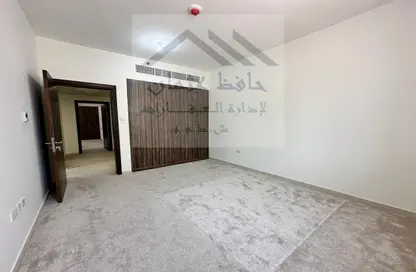 شقة - 4 غرف نوم - 6 حمامات للايجار في المناصير - أبوظبي