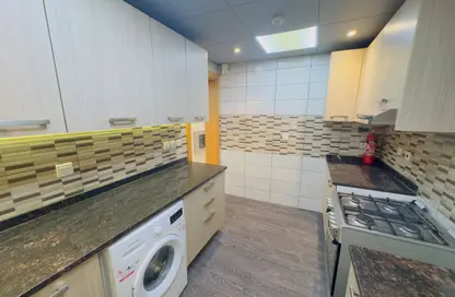 Apartment - Studio - 1 Bathroom for rent in Al Khalidiya - Abu Dhabi
